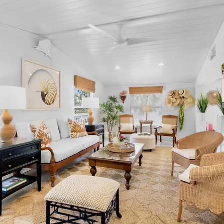 Seven Palms Beach House